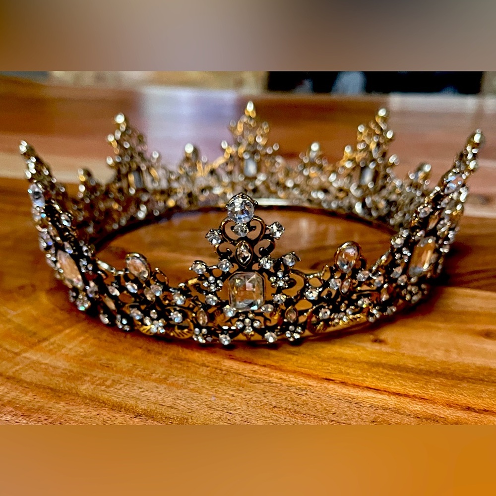 SWEETV-Crown-Women’s Bronze color